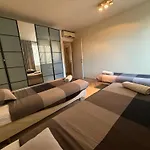 With 2 Bedrooms - Sleeps 6