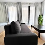 شقة Lovely With Balcony By Grand Place For 4 *