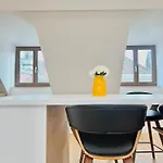Duplex Design & Elegant Au Coeur De Daire *