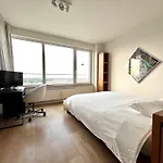 Suite Penthouse Brussels Skyline Penthouse Suite 220 M2 Of Refined Elegance Suite 3*
