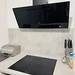 Charming 1 Bedroom With Terrace Apartman Brüsszel