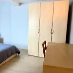 6 Min To Manneken Pis 3 Min To The Grand-place & Sleeps 6 *