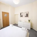 Apartmán Spacious 2br Near Grand Place 1