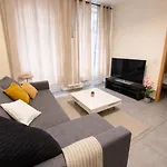 Spacious 2br Near Grand Place 1