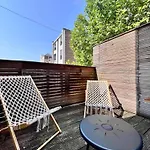 Family Cosy For Up To 9 Guests Near Midi Station
