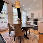 Family Cosy For Up To 9 Guests Near Midi Station Apartmán Brusel
