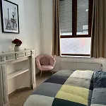 Et Dans Un Immeuble Quarto em Acomodações Particulares Bruxelas