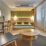 Yadoya 3* Brussel