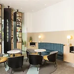 Adagio Grand Place