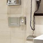 Nh Grand Place Arenberg Szálloda 4*