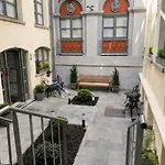 Le Dixseptieme 4* Брюссель