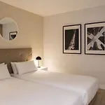Latroupe Grand Place Hotel *