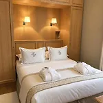 Le Dixseptieme Hotel 4*