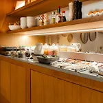 萨布隆9号酒店 酒店 4*