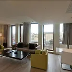 B-aparthotel Grand Place מלון דירות