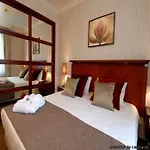 B-aparthotel Ambiorix 4*