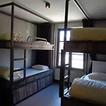 Brxxl 5 Centre Hostel *