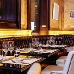 Hotel Metropole