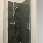 Modern Second Floor Apartment
