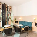Adagio Grand Place Apartahotel 3*
