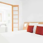 Novotel Off Grand Place Hotel 4*