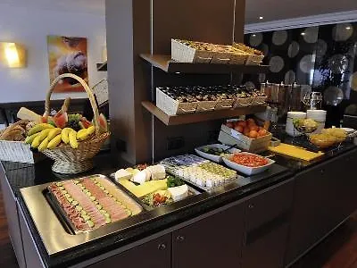 Hotel Mercure Airport