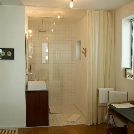 Thebedtobe Bed & Breakfast 3*