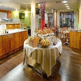 Numa Royal Galleries Hotel 4*