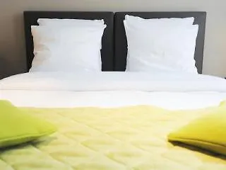 9hotel Chelton 布鲁塞尔