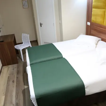 Sun Hotel