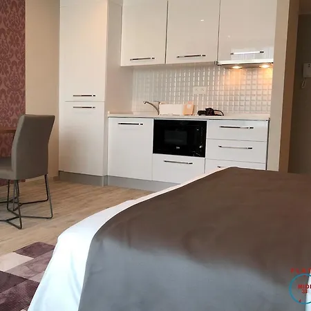 Flat Midi 33 Bruxelles