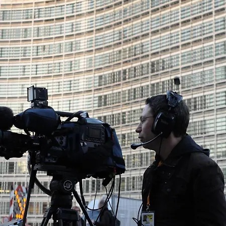 فندق فيرست يوروفلات بروكسل