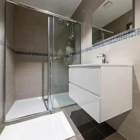 Urban Suites Schuman 2 Apart Otel Brüksel