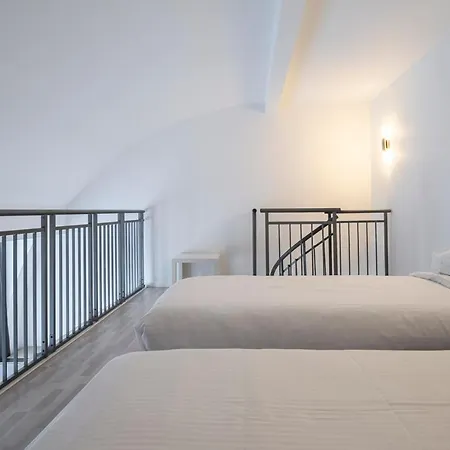 Hotel Beverly Hills 3*
