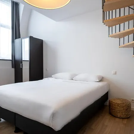 Hotel Beverly Hills 3*