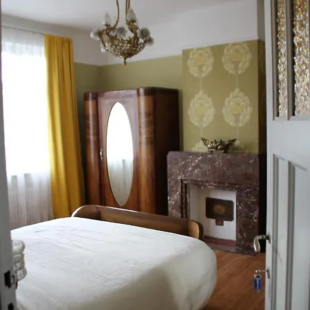 La Maison Des Chouettes Alojamento de Acomodação e Pequeno-almoço Bruxelas