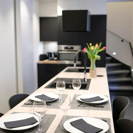 Fabulous In Chatelain Area