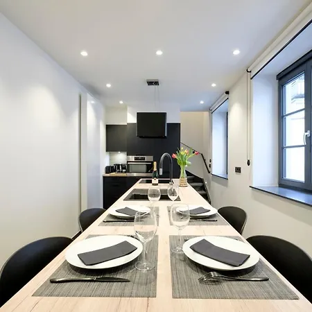 Fabulous In Chatelain Area * Brussels