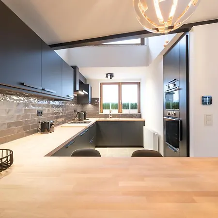 Functional Housings 2 Steps From Grand Place Апартаменты