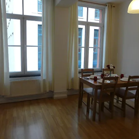 Apartman Pleasure In The Heart Of *