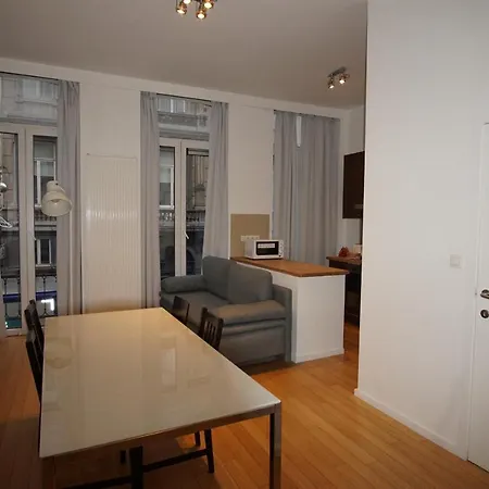 City Center Lombard Апартаменты