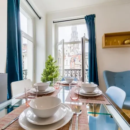 Grand Place 1 Bedroom Апартаменты *