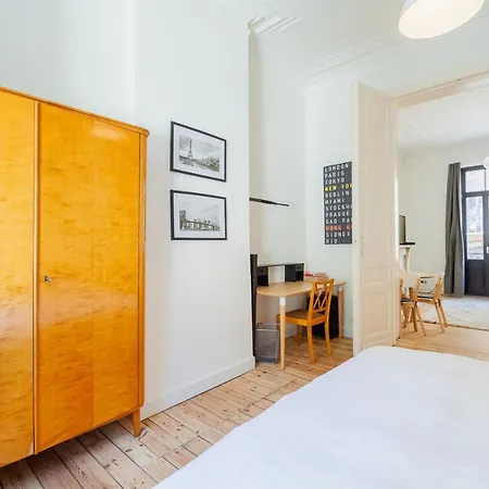 Jean Robie Apartment Brussels