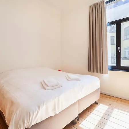 Apartment Jean Robie