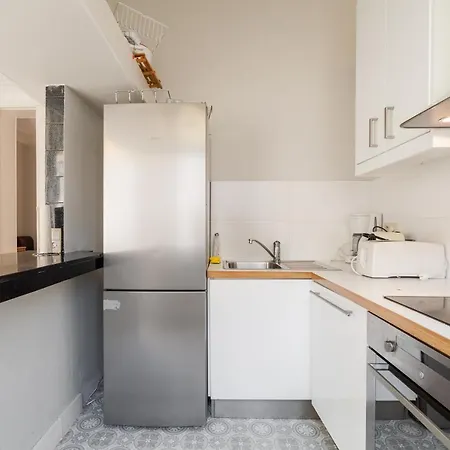 Felix Delhasse Apartment