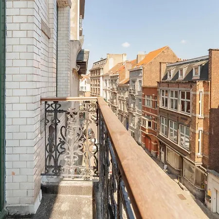 Apartment Felix Delhasse Brussels