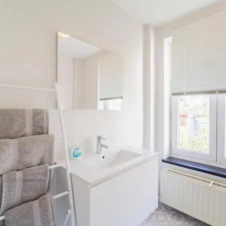Felix Delhasse Apartment *