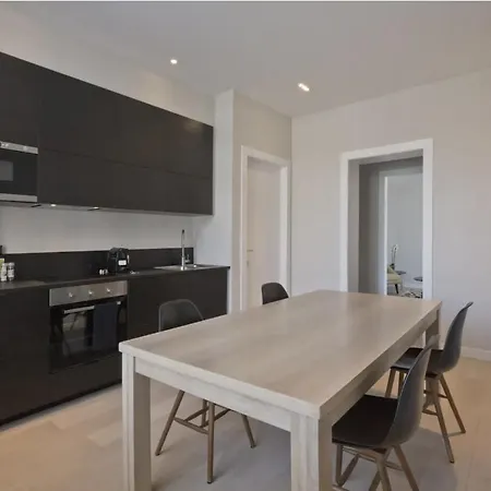 Cee Area Apartment Apartamento *