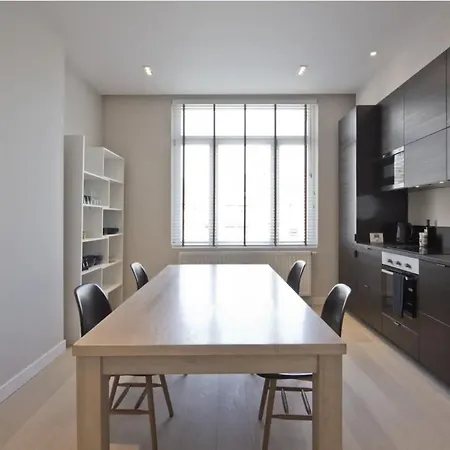 Cee Area Apartment * Bruselas
