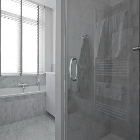 Cee Area Apartment *